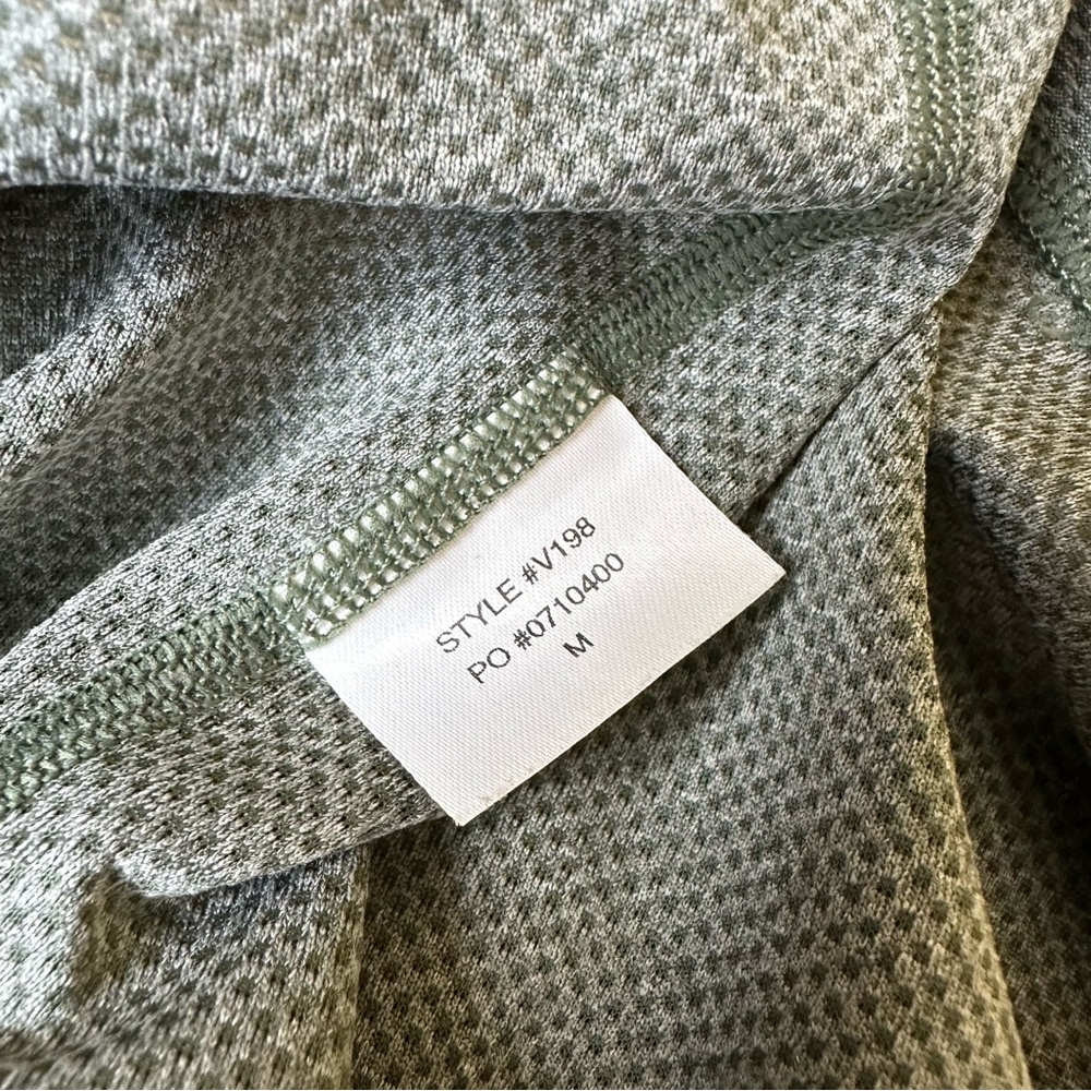 Vuori Men’s Grandview Tech Tank Top - Picture 7 of 9